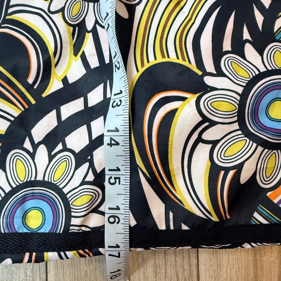 Le Sportsac Weekender Floral Boston Bag - Picture 5 of 8